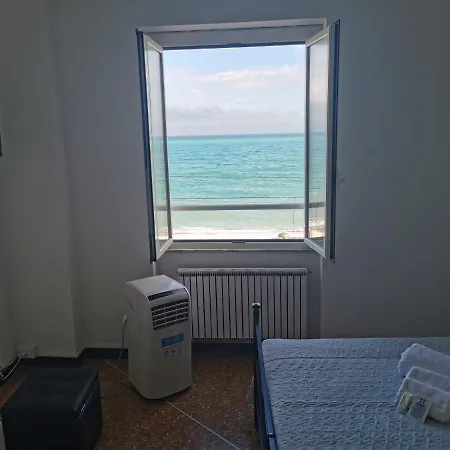 Eco Del Mare 3* بيترا ليغوري